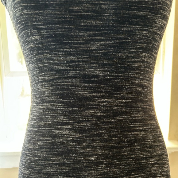 Dakini Heather Black Sheath Midi Dress W/Cutout Detail Size XS🖤 - Picture 2 of 6